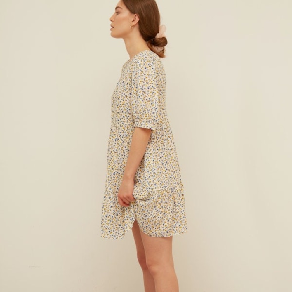 NWT Floral Dress Perfect Condition